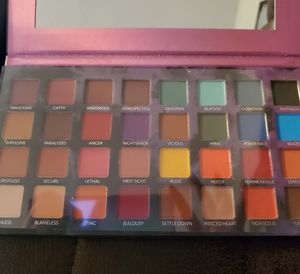 Noir Fatale 32 Color Eyeshadow Pallet